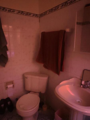 Casa familiar orange corner